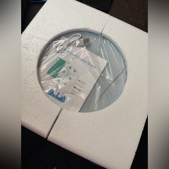 Digital Bathroom Scale with LCD Display with bluetooth - Picture 7 of 12